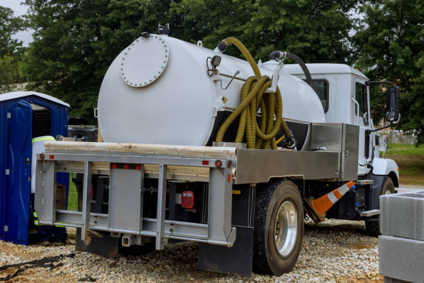 Portable Toilet Options We Offer in Berwyn, PA